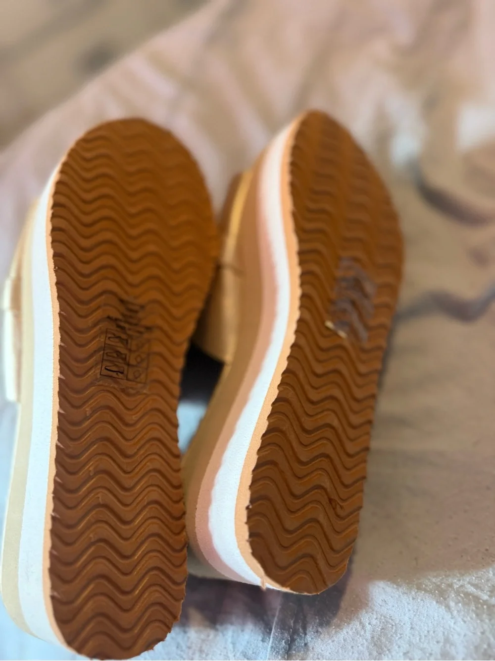 Pierre Dumas Gold and Beige Platform Slide with Chain Accent